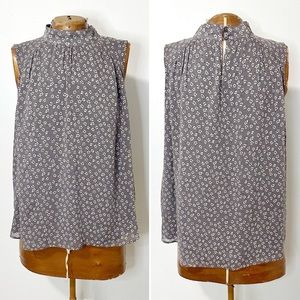 Anthropologie Cloth & Stone Liana Gray Floral Print Sleeveless Mock Neck Blouse